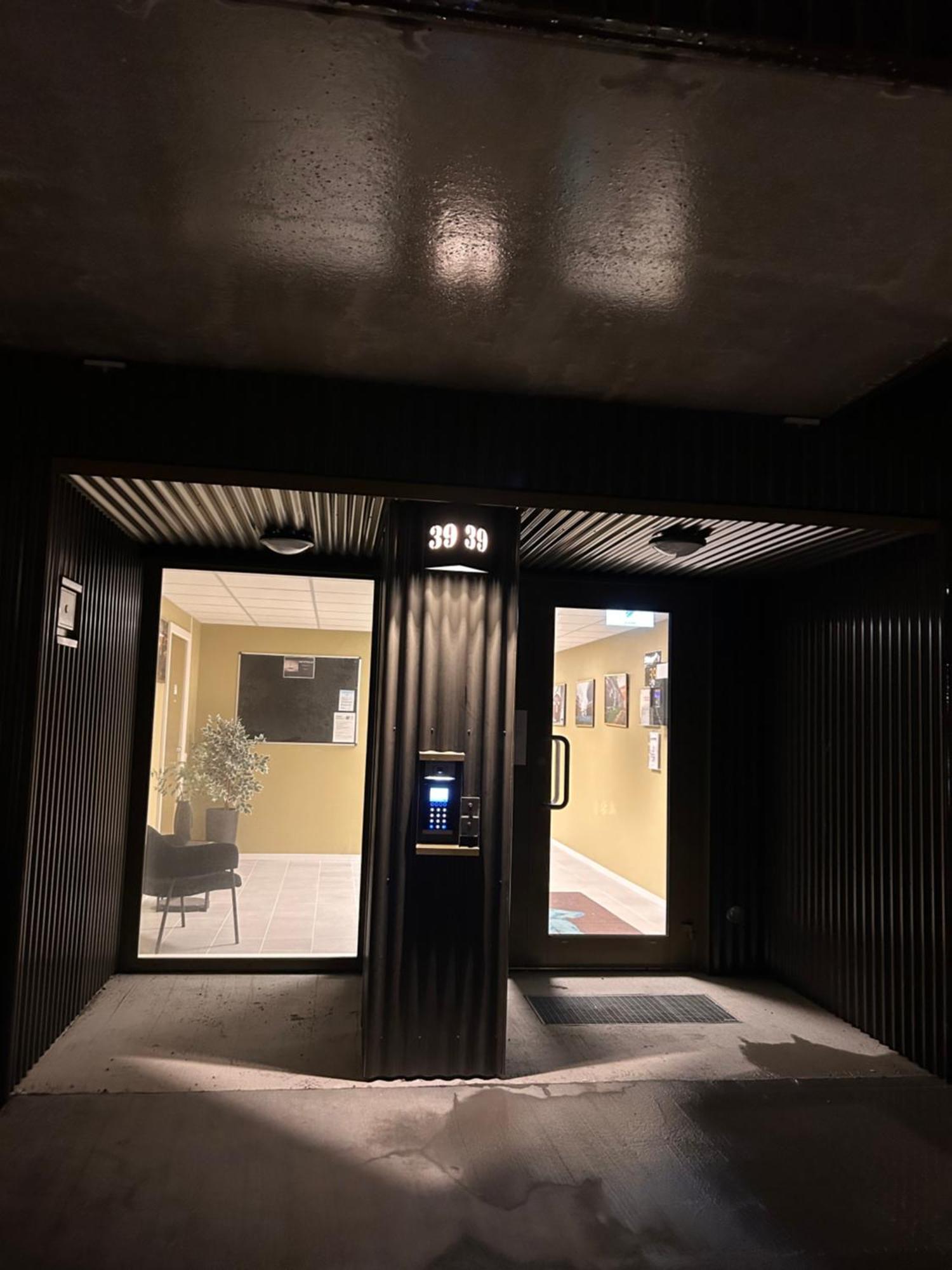 R&r/staycationnew Flat At Vervet Apartment